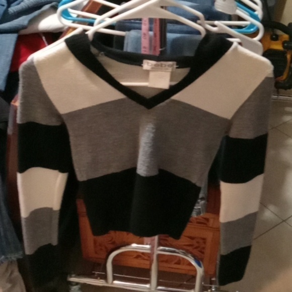 Vintage Bebe Moda✴️ Color Block Womans Hoodie NWOT France 🇫🇷 - Picture 5 of 7